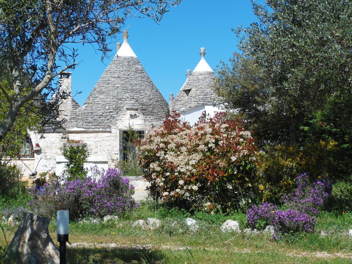 B&B Trulli Sotto La Cupa Martina Franca Exterior foto