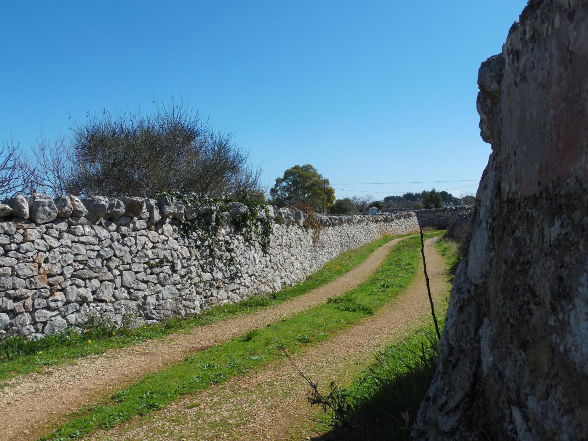 B&B Trulli Sotto La Cupa Martina Franca Exterior foto